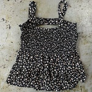 Lily Star Sleeveless Black Floral Smocked Blouse with Open Back Detail Size L